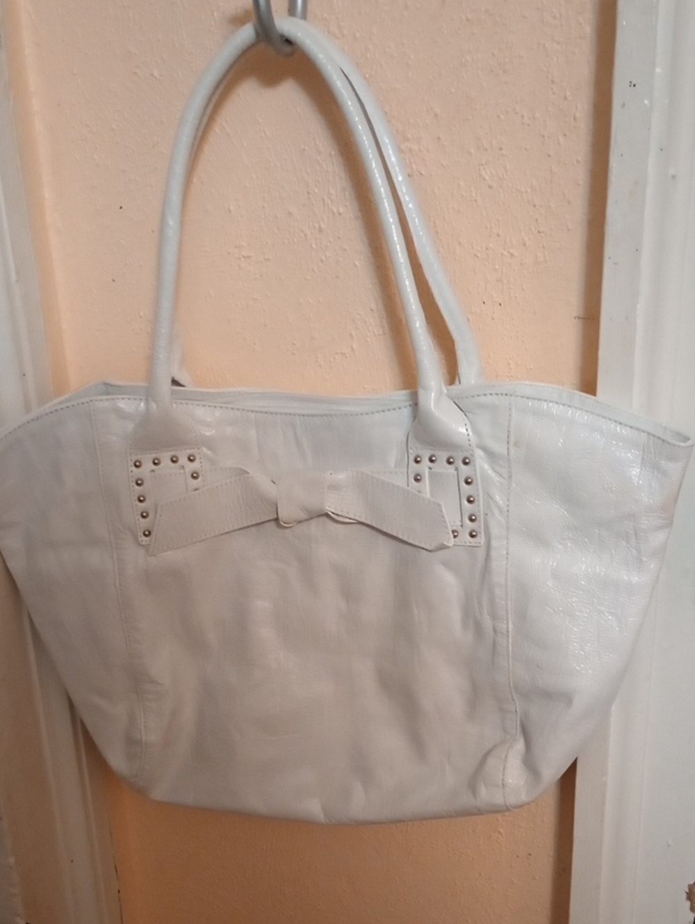 Roberta Gandolfi Italian Leather White Bow Accent Tote Bag